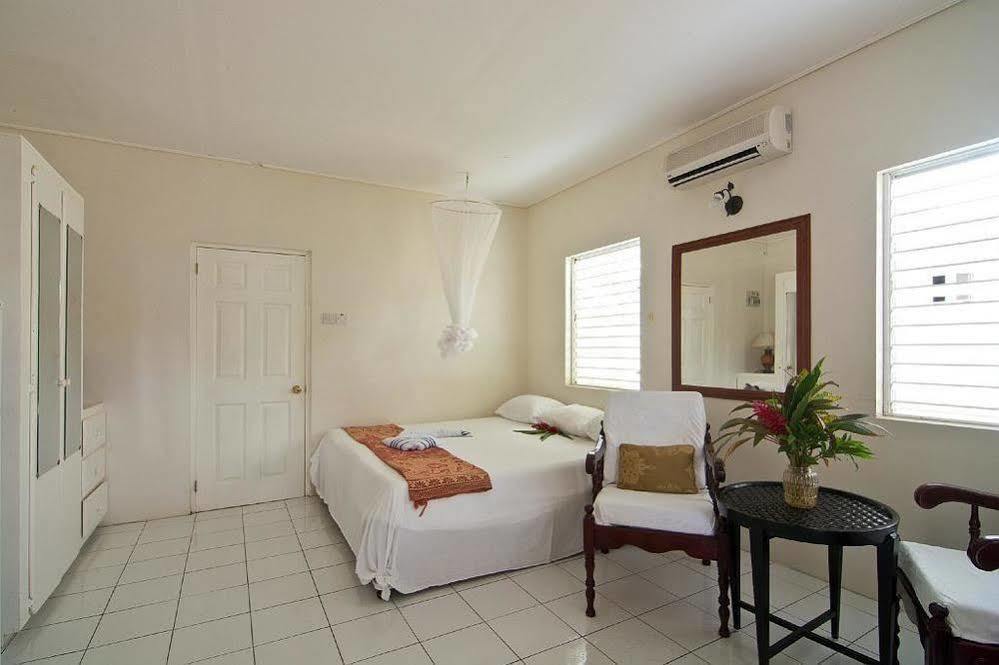 Keegans Beachside Hotel Bequia Island Eksteriør billede